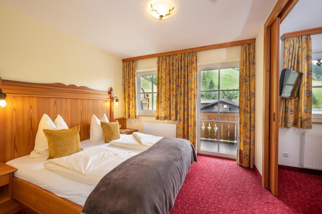 Naturhotel Huettenwirt Im Grossarltal 후트샬라그 외부 사진