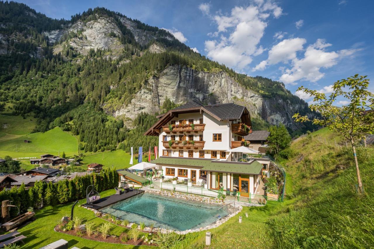 Naturhotel Huettenwirt Im Grossarltal 후트샬라그 외부 사진