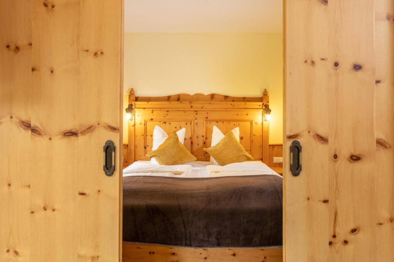 Naturhotel Huettenwirt Im Grossarltal 후트샬라그 외부 사진